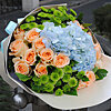 Bouquet with a cream-colored rose and hydrangea "Sky" - small picture 1