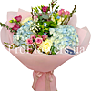 Bouquet of hydrangeas "Subtle hint" - small picture 1