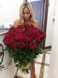 51 імпортна метрова бордова троянда - купити в квітковому магазині ProFlowers.ua