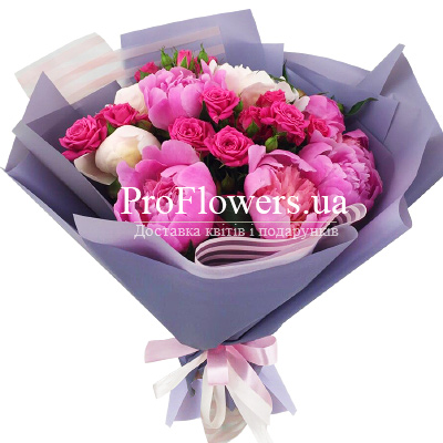 Bouquet with peonies "Charm"