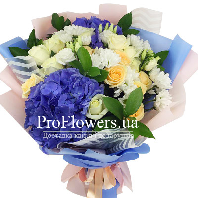 Bouquet of flowers "Charm"