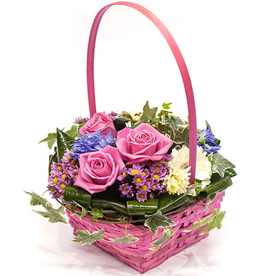 Children's basket with pink roses "Princess!"
