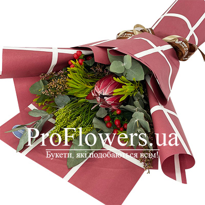 Bouquet with Protea "Fortuna" - picture 2