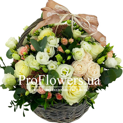 Basket of flowers "Darcy"