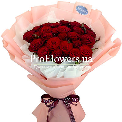 15 red roses "Diva"