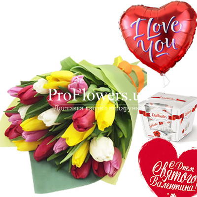 Bouquet with gifts "Colors of love"