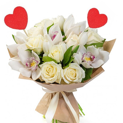Bouquet of white roses and orchids "Tenderness with an accent"