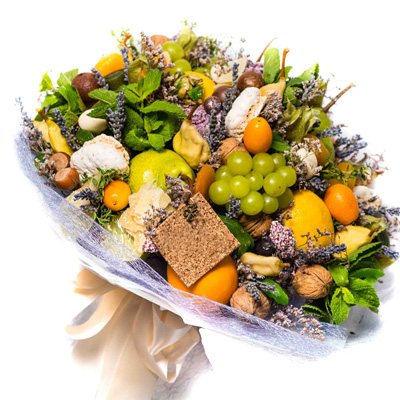 Bouquet of fruits and nuts "Emilia"