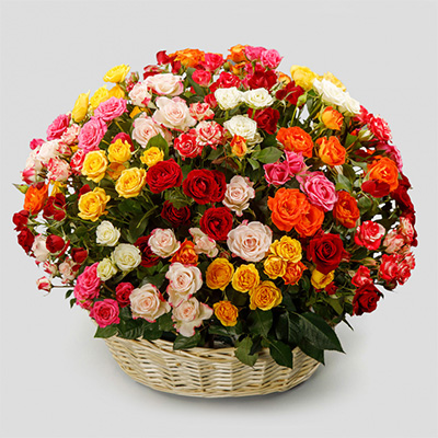 Basket of flowers "Sunny dance"