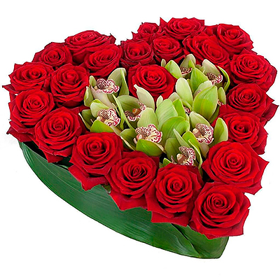 Сердце красных роз и орхидей "Нежность"