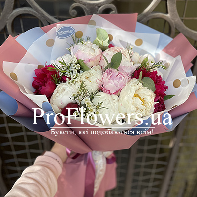 Bouquet with peonies "Spring" - picture 2