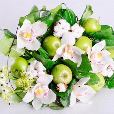 Bouquet with fruits and orchids "Paradise apple"