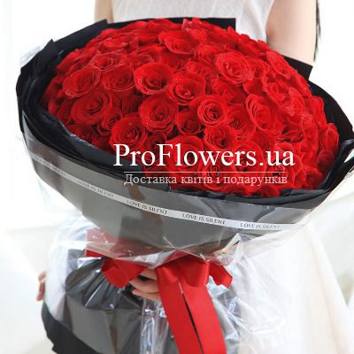 European bouquet of 51 red roses - picture 2