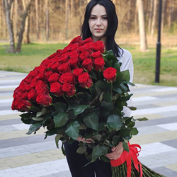 Букет из 75 импортных роз