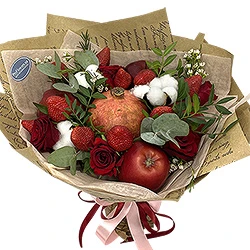 Bouquet with strawberries and pomegranate