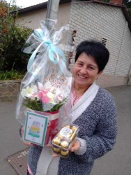 Коробка цукерок "Ferrero Rocher" - купити в квітковому магазині ProFlowers.ua