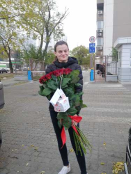 Купить с доставкой - Метровая украинская красная роза поштучно