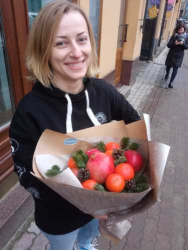 Delivery in Ukraine - Bouquet "Fruit Ice"