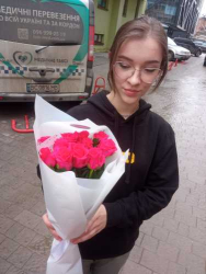 Доставка по Украине - Букет роз "Флирт"