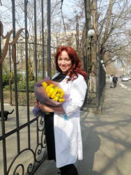 Доставка по Україні - Букет з жовтих тюльпанів "Настрій"