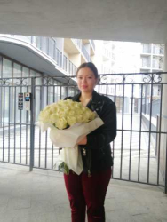 Bouquet of 51 white roses "For the sweetheart" - order in ProFlowers.ua