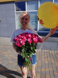 Delivery in Ukraine - Pink rose (by an item)