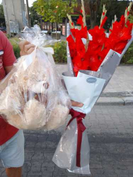 Delivery in Ukraine - 7 coral gladioli