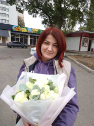 Доставка по Україні - Букет білих троянд "Анжеліка"