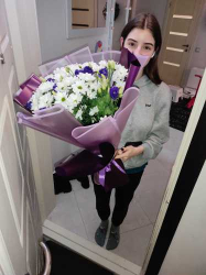 Delivery in Ukraine -  Bouquet of flowers "Moon"