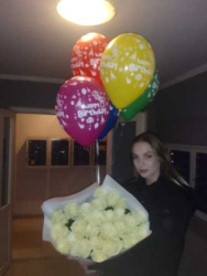Delivery in Ukraine - 25 imported white roses
