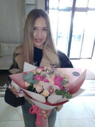 Доставка по Україні - Рожеві троянди та орхідеї "Моїй дорогоцінній"