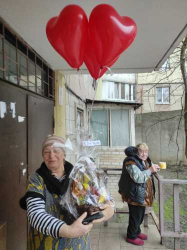 Delivery in Ukraine - Fruit basket "Juicy mix"