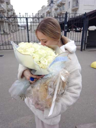 Доставка по Украине - Букет из 51 белой розы "Для возлюбленной"