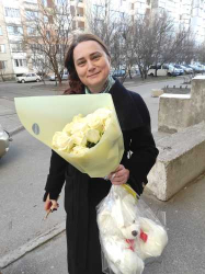 Delivery in Ukraine - Bouquet with roses "From the heart!"