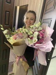 Delivery in Ukraine - Bouquet "Exquisite style"