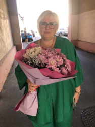 Замовити з доставкою - Букет із хризантем і троянд "Бажання"