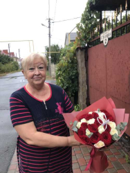 Delivery in Ukraine - Flower composition "Sweetheart!"