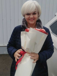 Доставили в Алуште Букет гвоздик "Вдохновение"