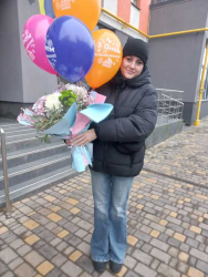 Delivered in Kiev 5 balloons with the print "Happy Birthday!"