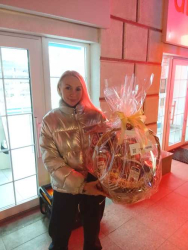 Доставили в Киеве Корзина из мясных деликатесов "Мясной пир"