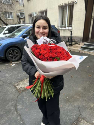Order with delivery - 101 red roses