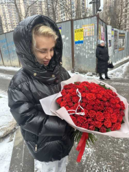 Delivery in Ukraine - 101 red roses