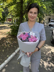 Доставка по Украине - Букет роз "Ароматный"