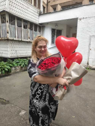 Доставили в Киеве 3 гелиевых шарика "Love"