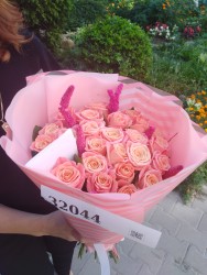 Букет роз "Сладкий зефир" - купить в магазине цветов ProFlowers.ua