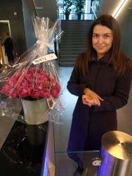Цветы в коробке "Море эмоций" - купить в магазине цветов ProFlowers.ua