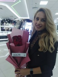 Букет роз "Красотка" - купить в магазине цветов ProFlowers.ua