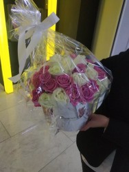 51 роза в коробке "Нежный поцелуй!" - от ProFlowers.ua