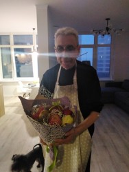 Delivery in Ukraine - Fruit bouquet "Miracle"