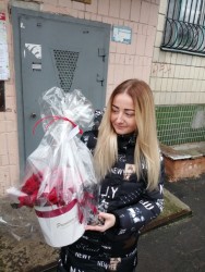 25 красных роз в коробке "Love Box" - купить в магазине цветов ProFlowers.ua